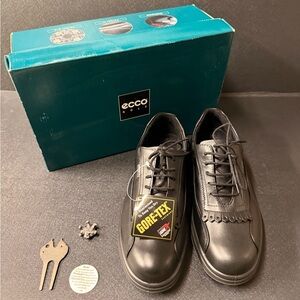 ECCO Golf GORE-TEX Women’s Black Leather Oxford Golf Shoes